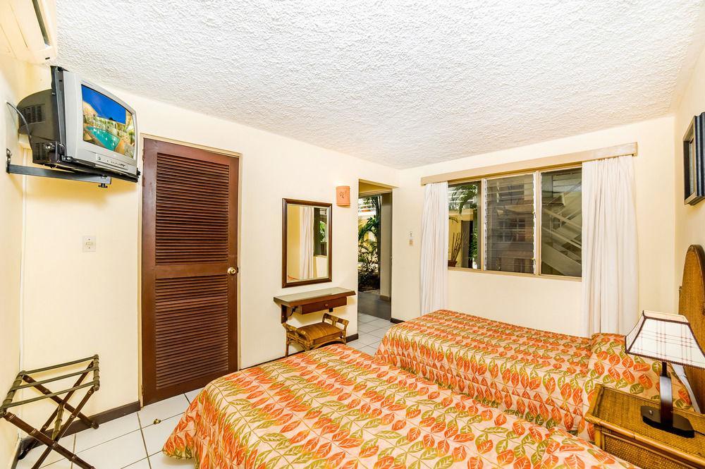 تاماريندو Pueblo Dorado Hotel المظهر الخارجي الصورة